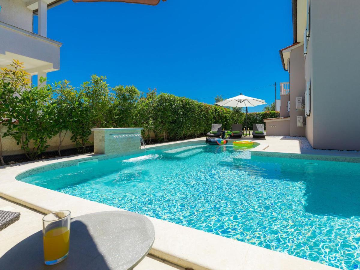 Holiday Home Villa Valentina By Interhome Loborika Dış mekan fotoğraf