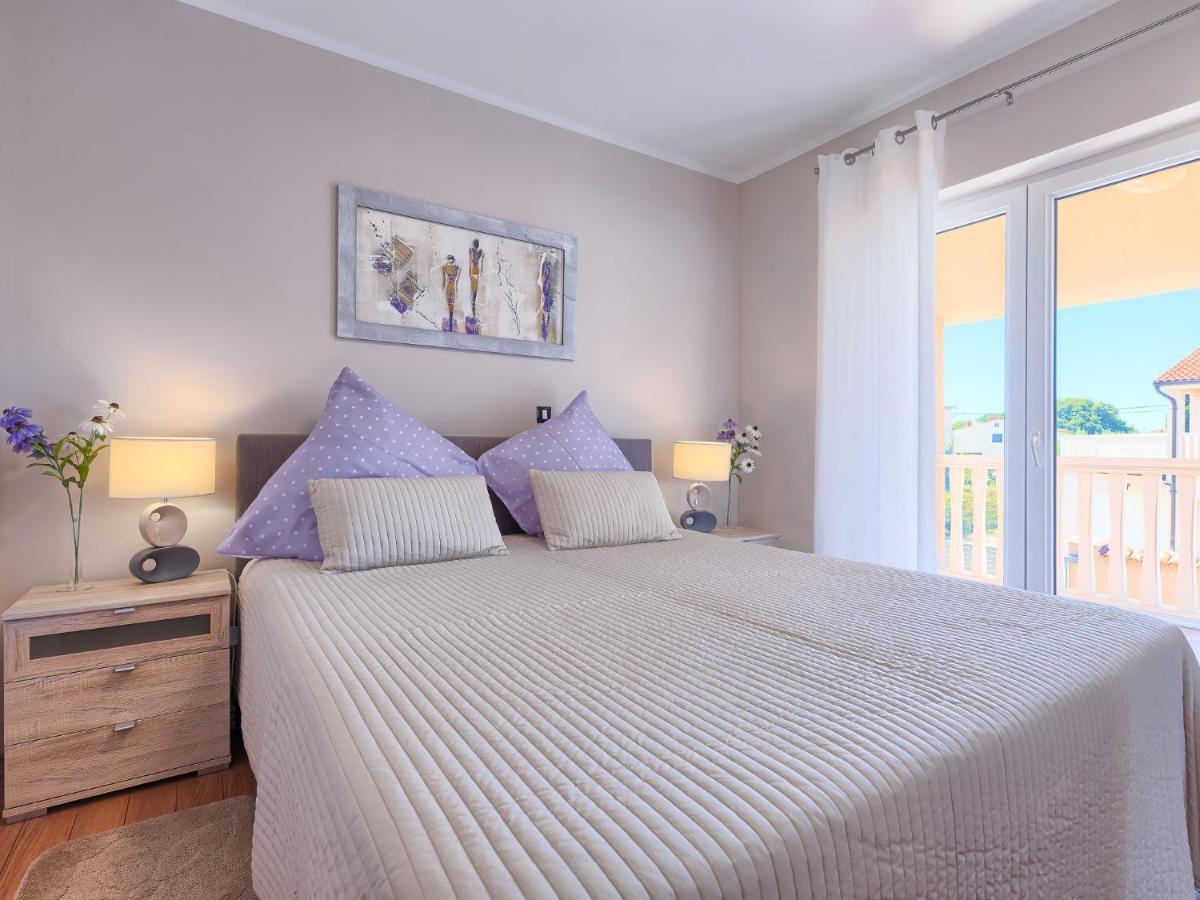 Holiday Home Villa Valentina By Interhome Loborika Dış mekan fotoğraf